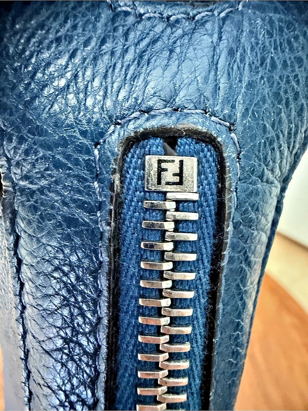 Fendi Simply Leather Shoulder Bag in Blue - Picture 11 of 16